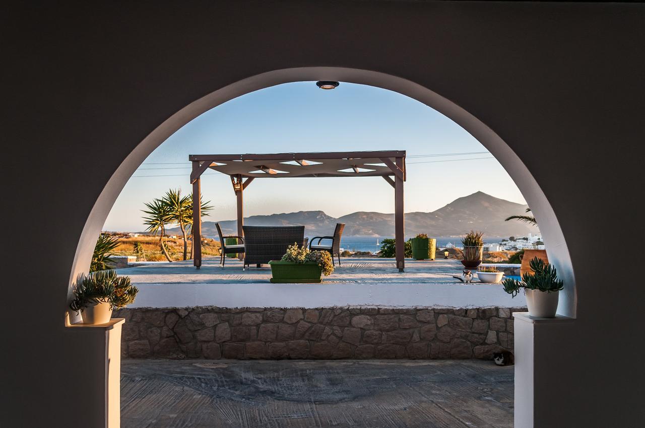 Oceanis Rooms Adamantas  Esterno foto
